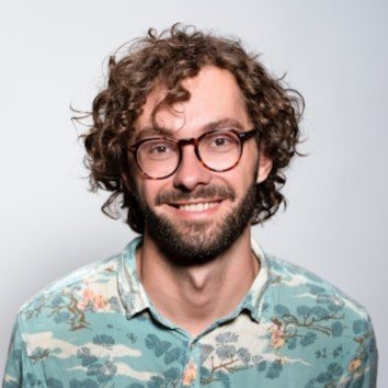 Andrés L.